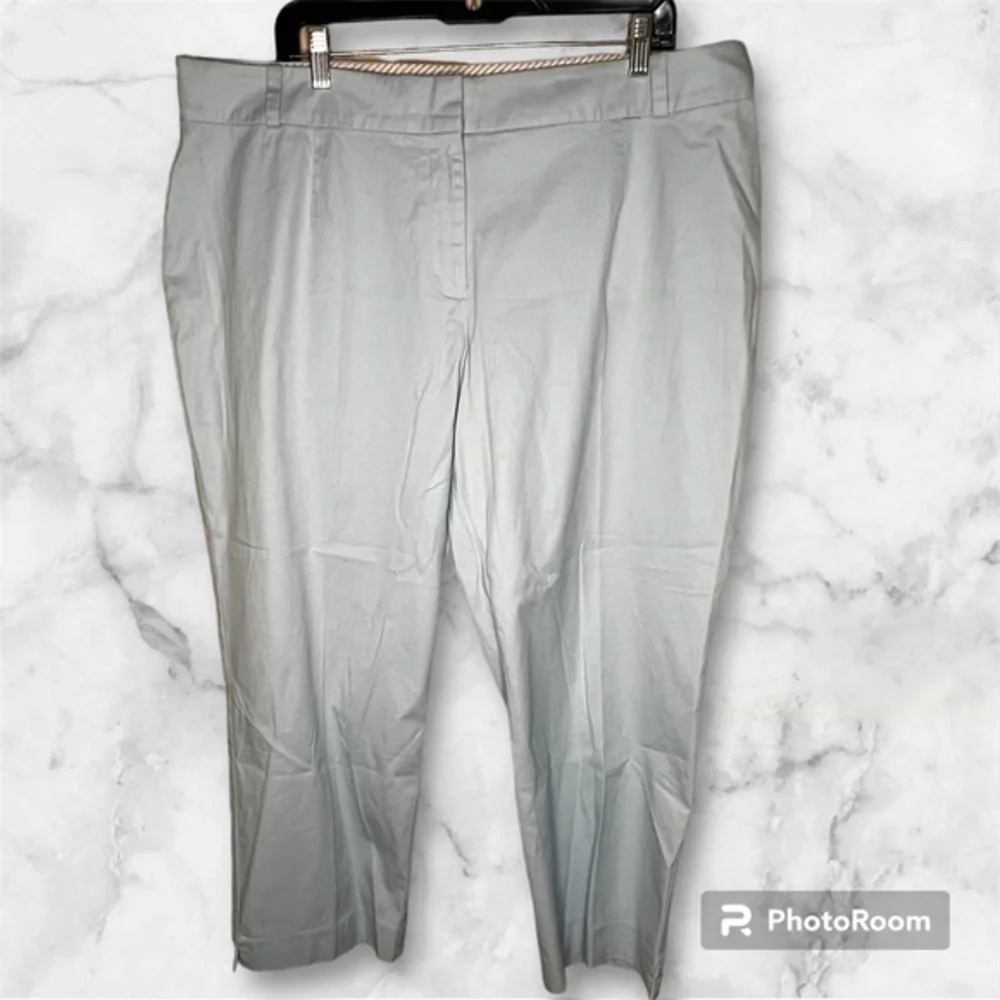 Talbots Heritage Pants Light Blue Size 16W Mid Rise Slit Side Pockets